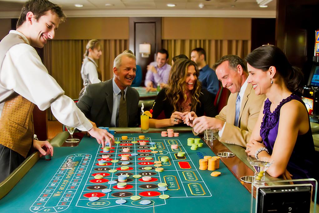 Casino Azamara Onward