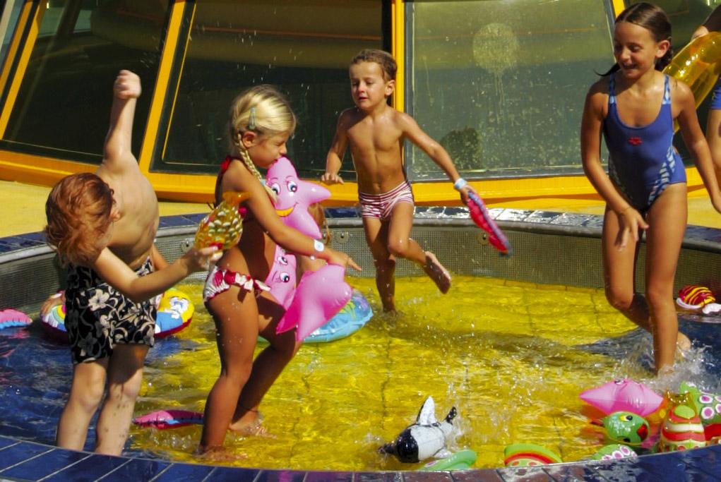 Camarote Compañía familiar - Costa Deliziosa