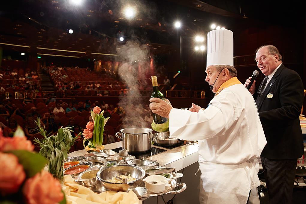 Show-cooking Caribbean Princess