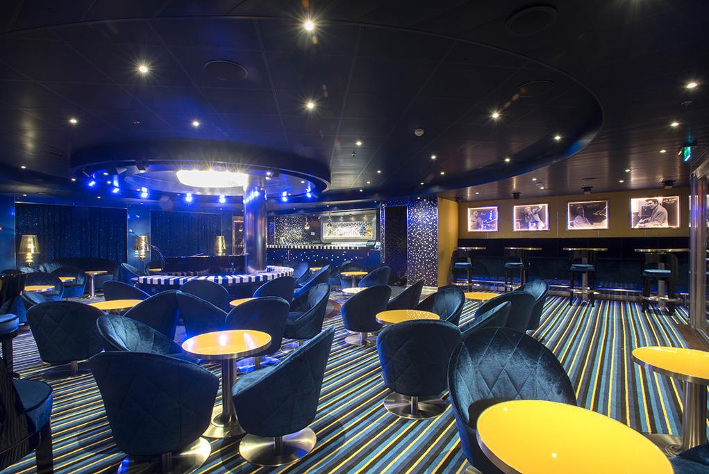 Piano-Bar Carnival Vista