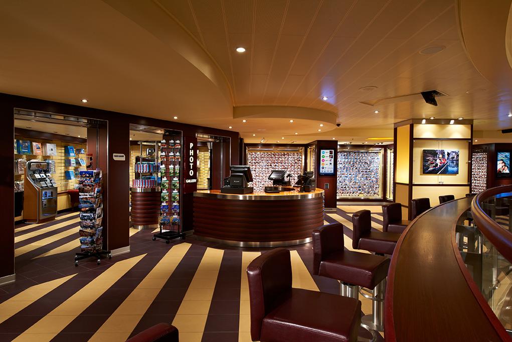 Biblioteca Carnival Breeze