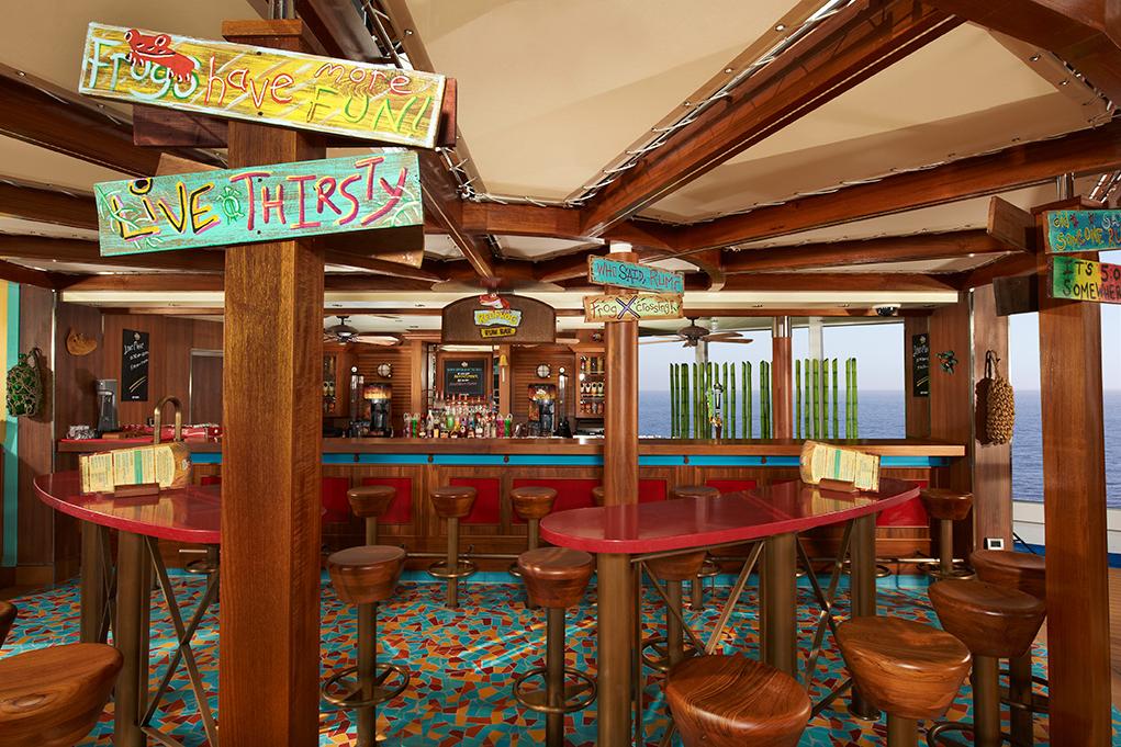 Red-Frog-Pool-Bar Carnival Breeze