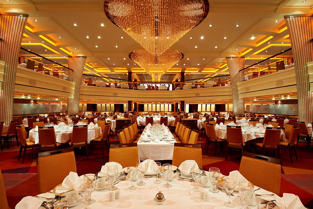 Restaurante-Principal-Blush Carnival Breeze