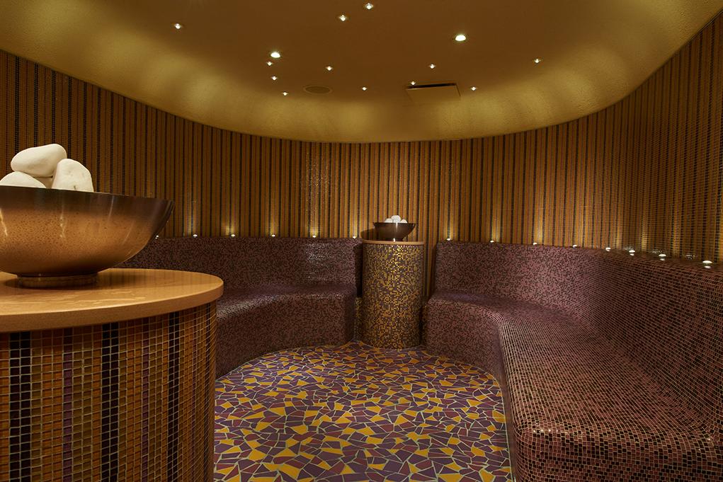 Sauna Carnival Breeze