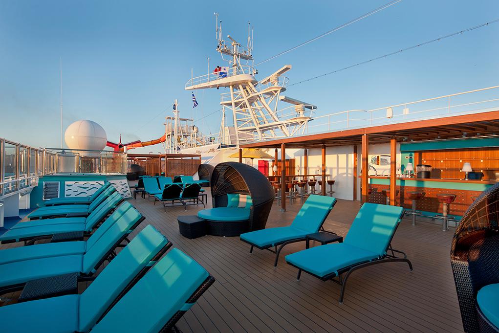 Serenity Carnival Breeze