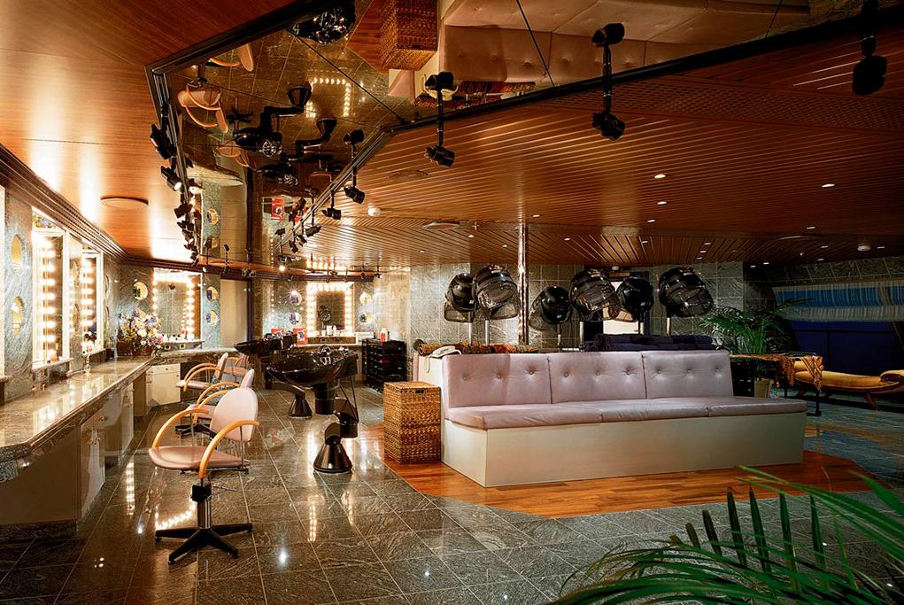 Spa-Peluqueria Carnival Conquest