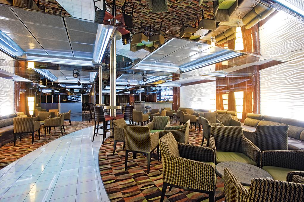 Discoteca Stripes de día Carnival Ecstasy