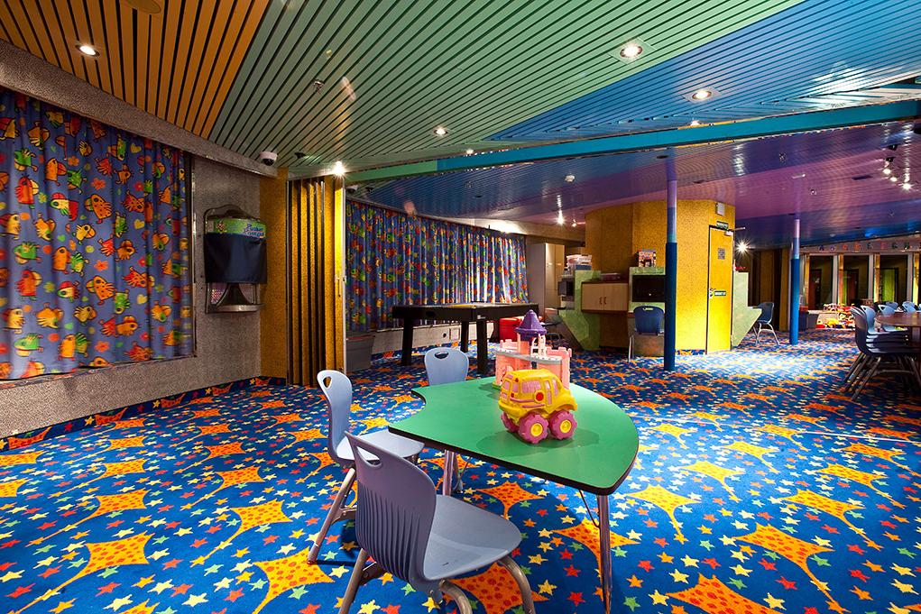 Club Infantil Camp Ocean Carnival Elation