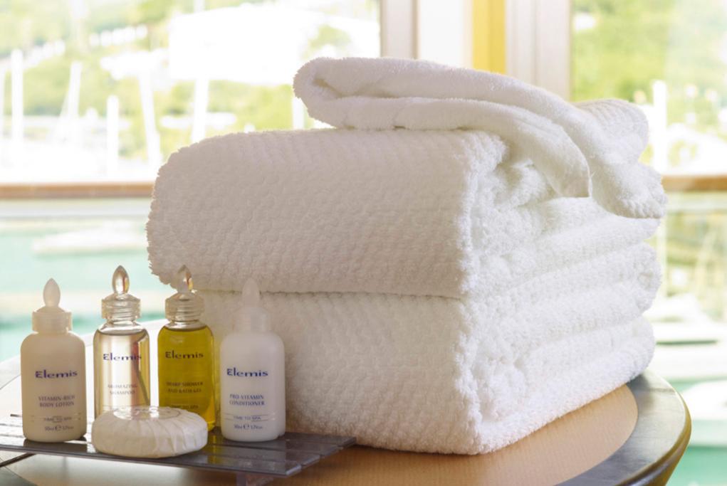 Spa Carnival Elation