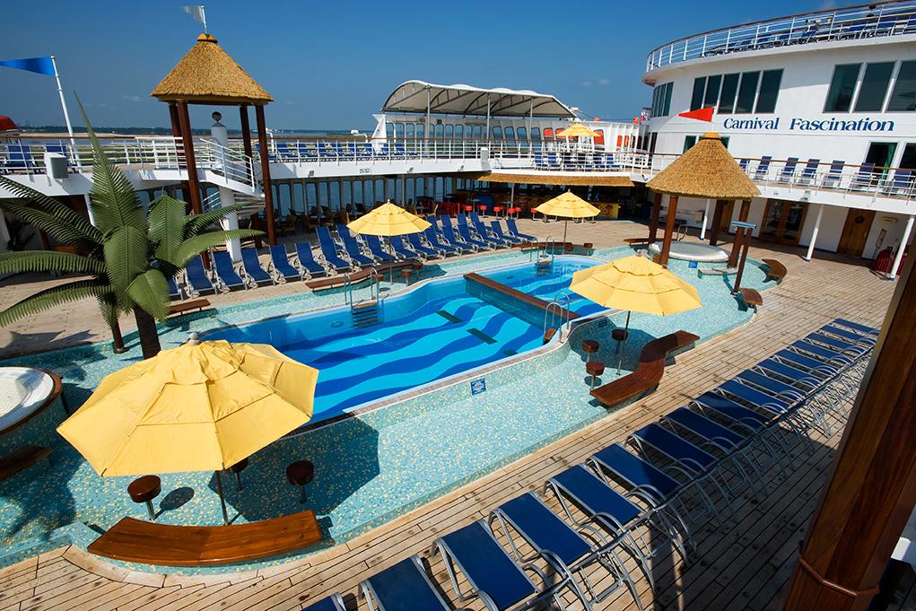 Piscina Principal Carnival Fascination