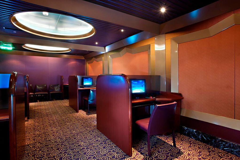 Internet Carnival Glory