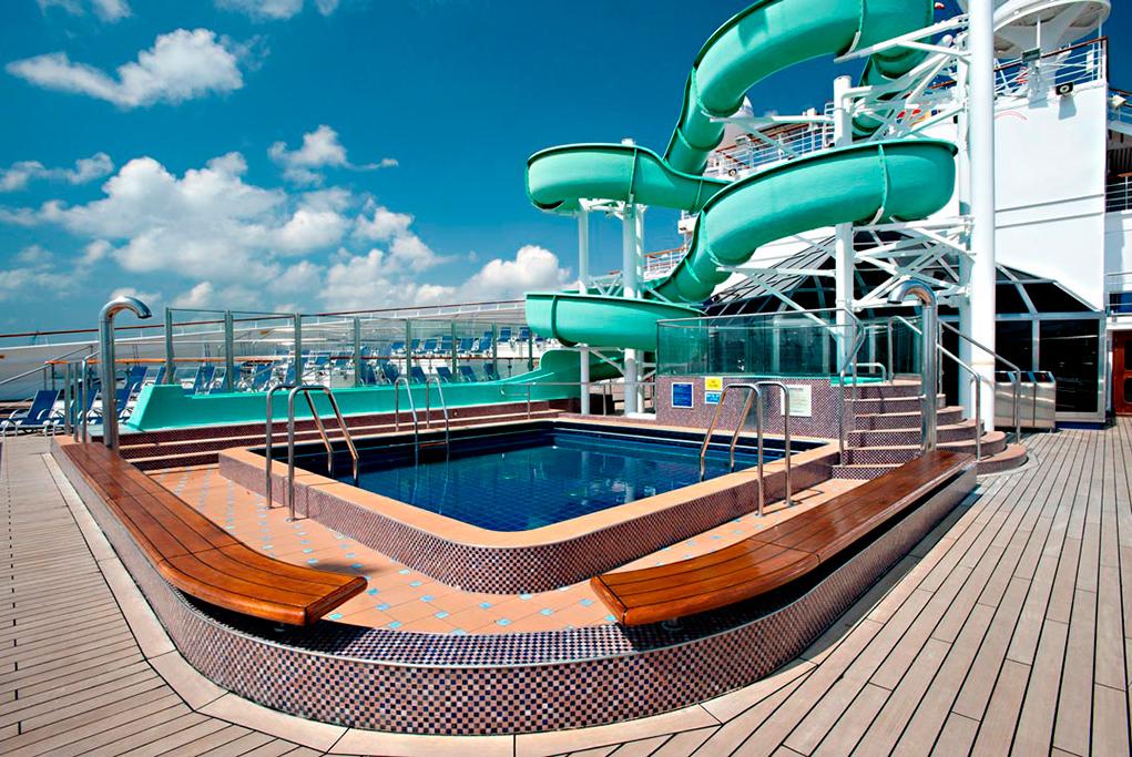 Toboganes Carnival Glory