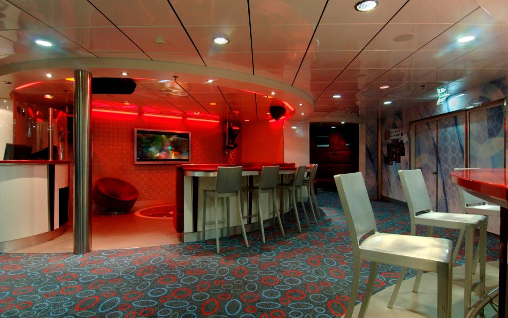 Club-Juvenil-O2 Carnival Inspiration