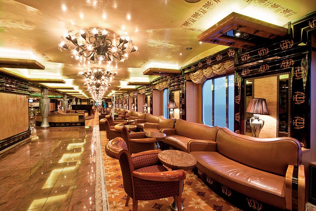 Boulevard Carnival Legend