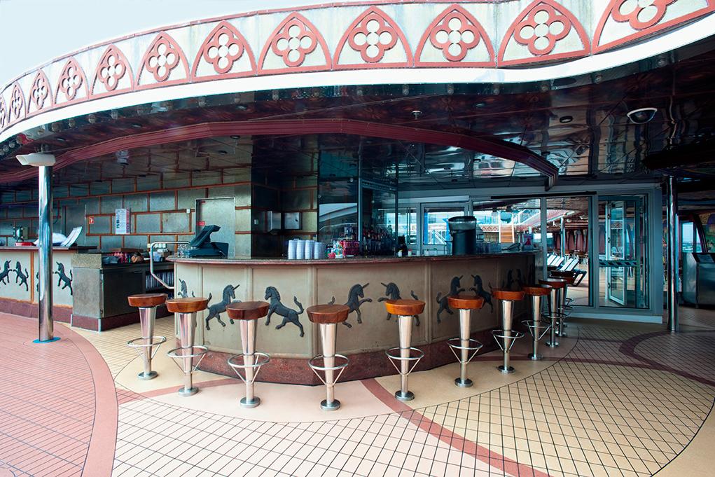 Bar Avalon Carnival Legend