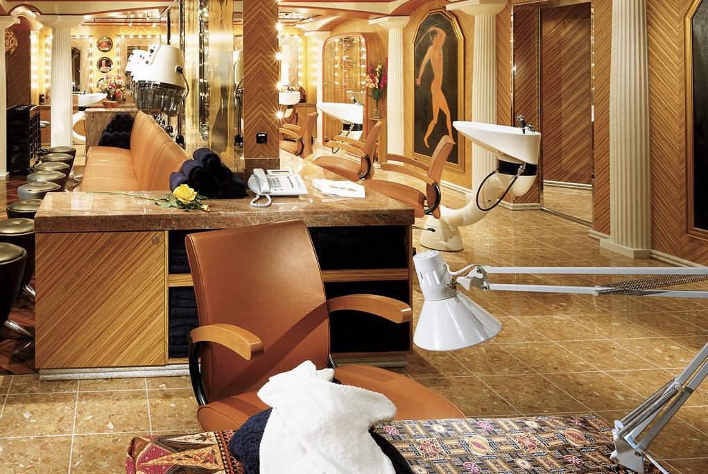 Spa Peluquería Carnival Legend