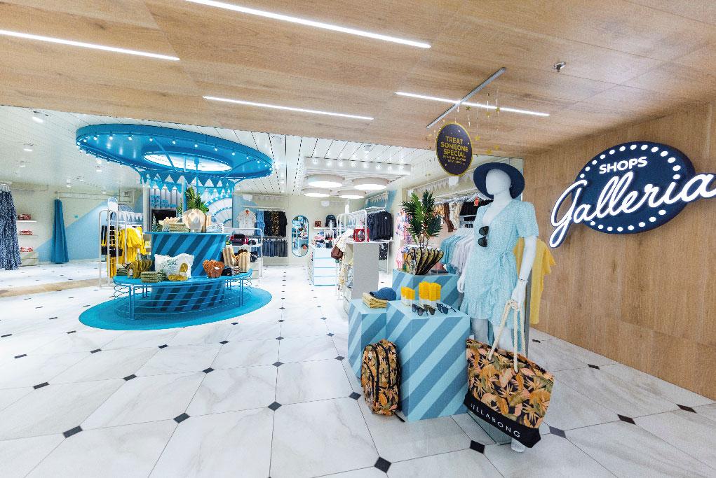 Galeria de Tiendas Carnival Luminosa