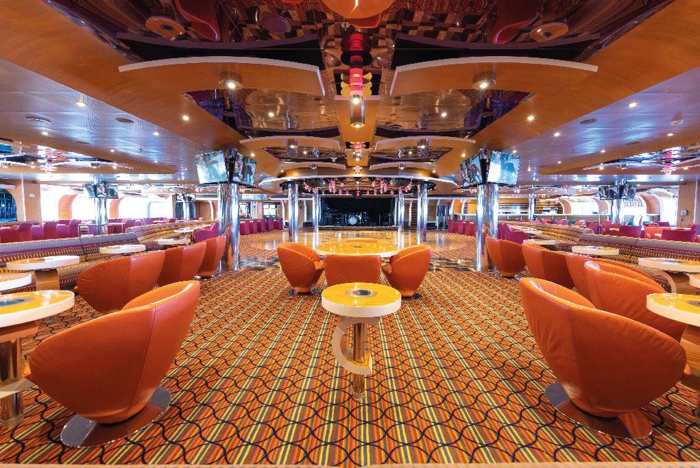 Ocean Plaza Carnival Luminosa