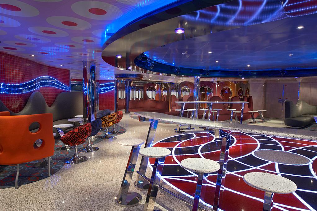 Club-Juvenil-O2 Carnival Magic