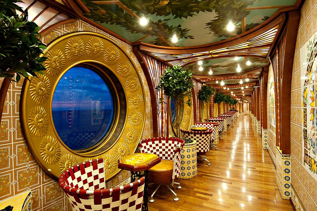 Boulevard-Sunset-Garden Carnival Pride