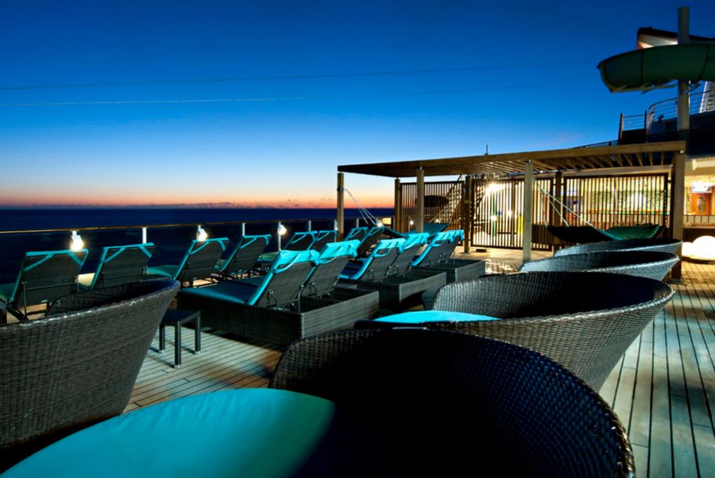 Serenity-noche Carnival Pride