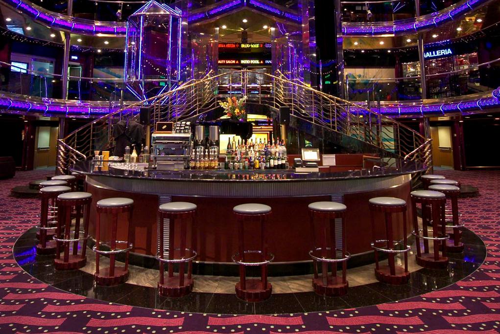 Bar-Grand-Atrium Carnival Sensation