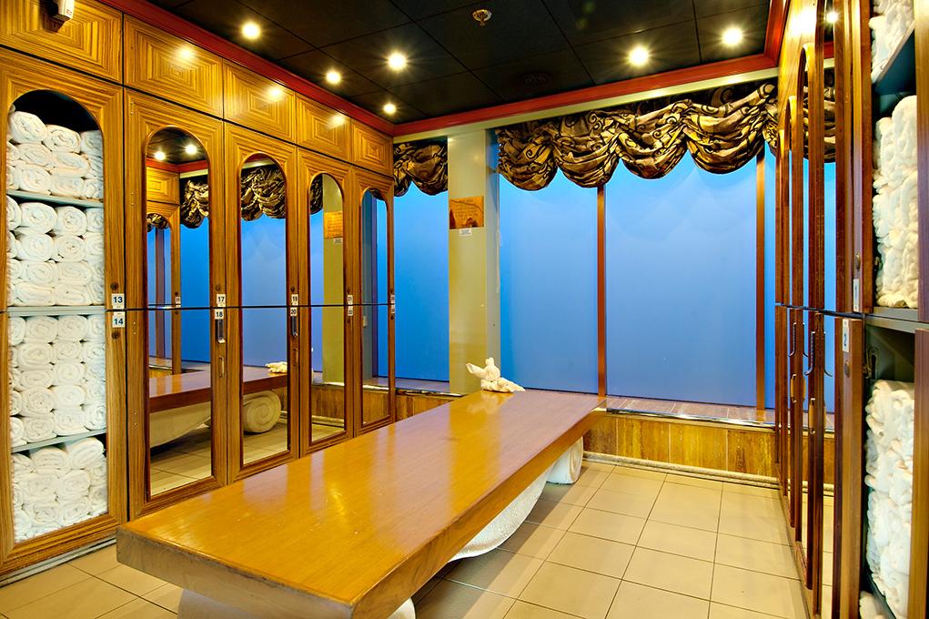 Spa Carnival Sensation