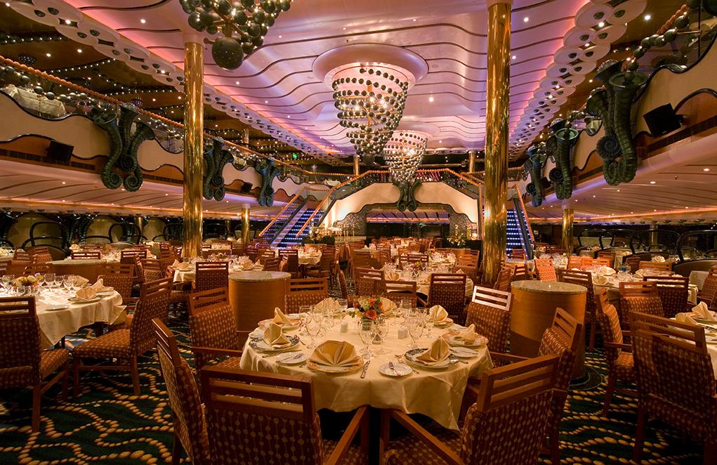Restaurante-Principal-Black-Pearl Carnival Splendor