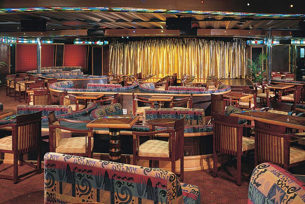 Lounge-Club-Rio Carnival Triumph