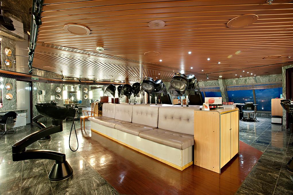 Spa Carnival Victory