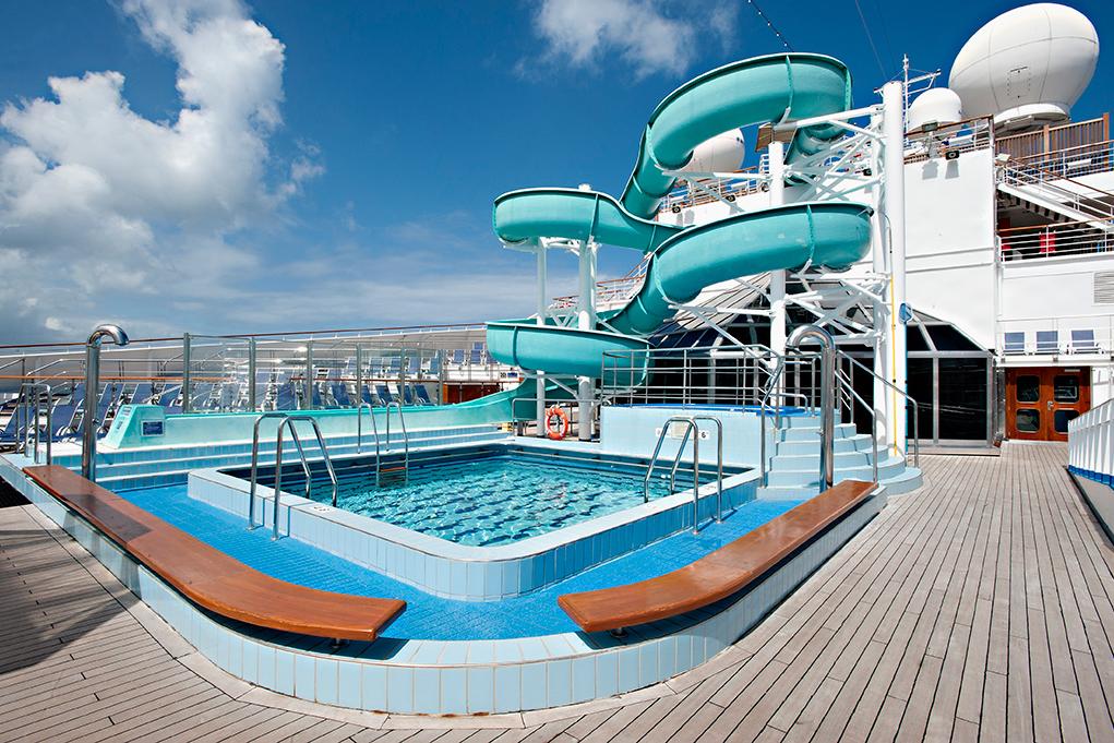 Tobogan-Twister Carnival Victory