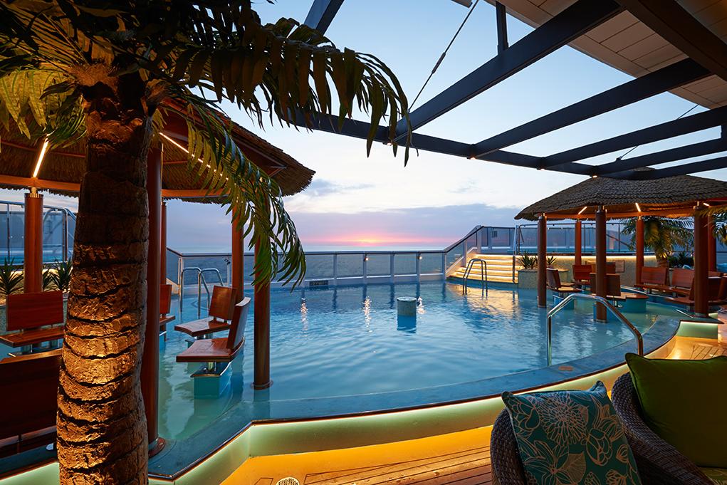 Piscina-Havana Carnival Vista