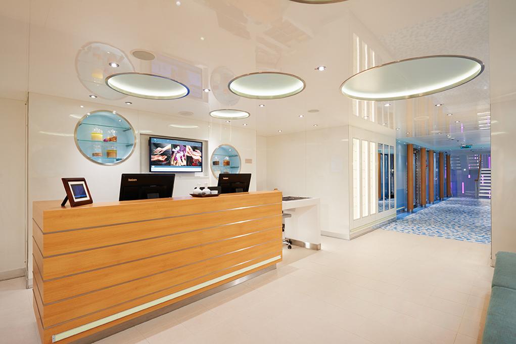 Spa-Cloud-9 Carnival Vista