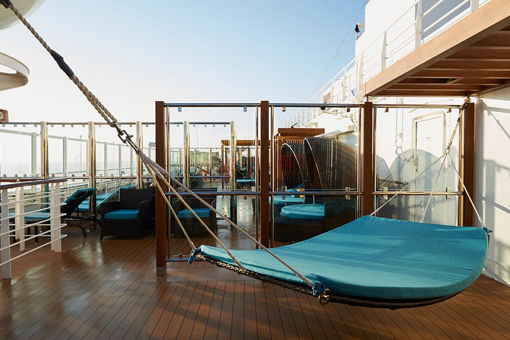 Serenity Carnival Vista