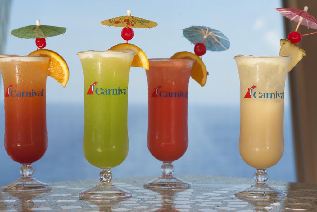 Camarote Cocktails locos - Carnival Victory