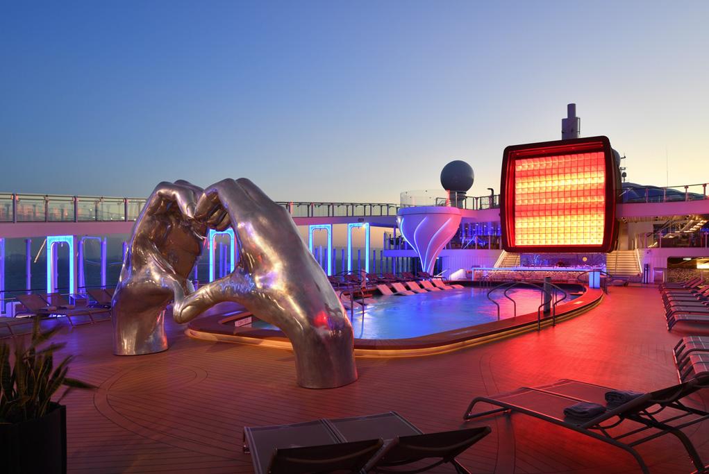 Piscina Celebrity Apex