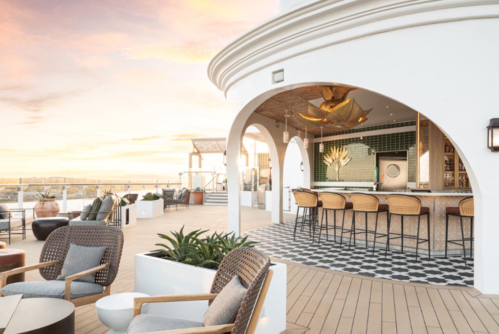 Bar Sunset Celebrity Beyond