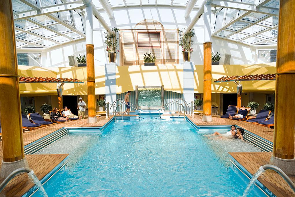 Solarium y Piscina Celebrity Constellation