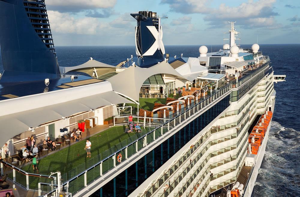 The Lawn Club Celebrity Reflection