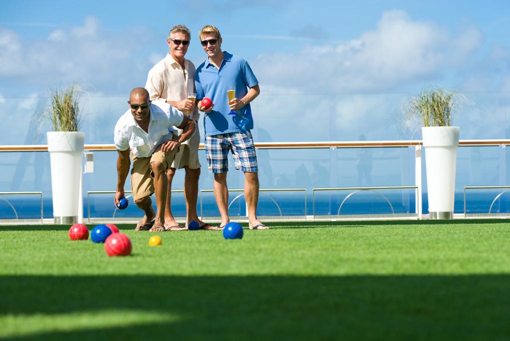 Bolos Celebrity Silhouette