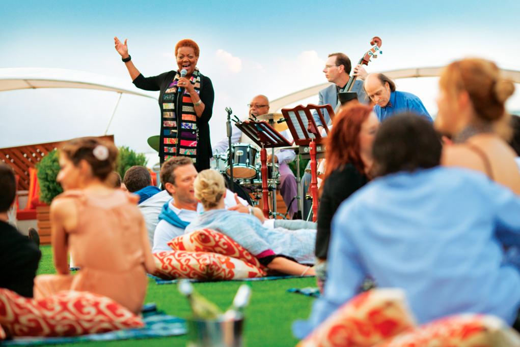 Camarote The Lawn Club - Celebrity Silhouette