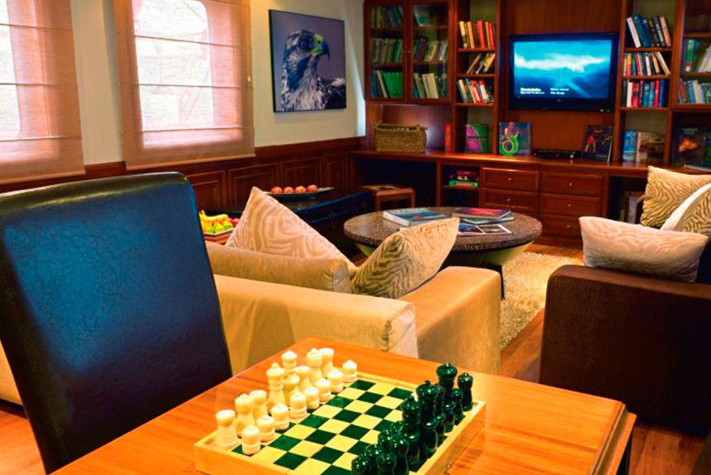 Biblioteca Celebrity Xperience