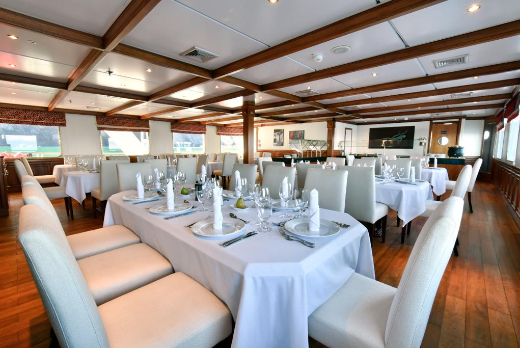 Camarote Dining Room - Celebrity Xperience