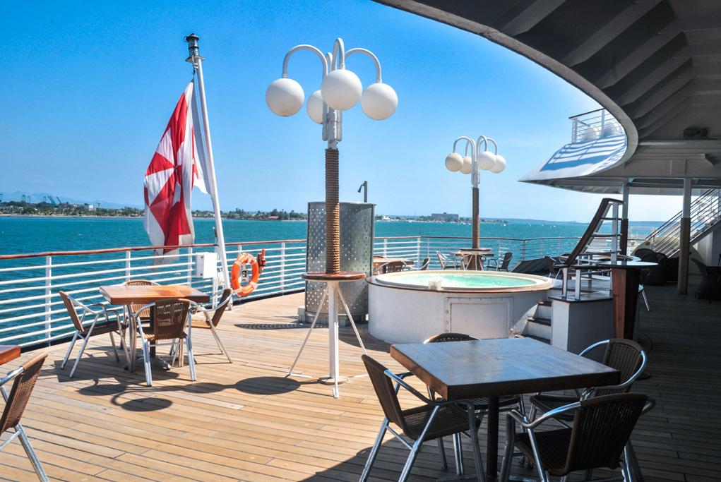 Jacuzzi Celestyal Crystal