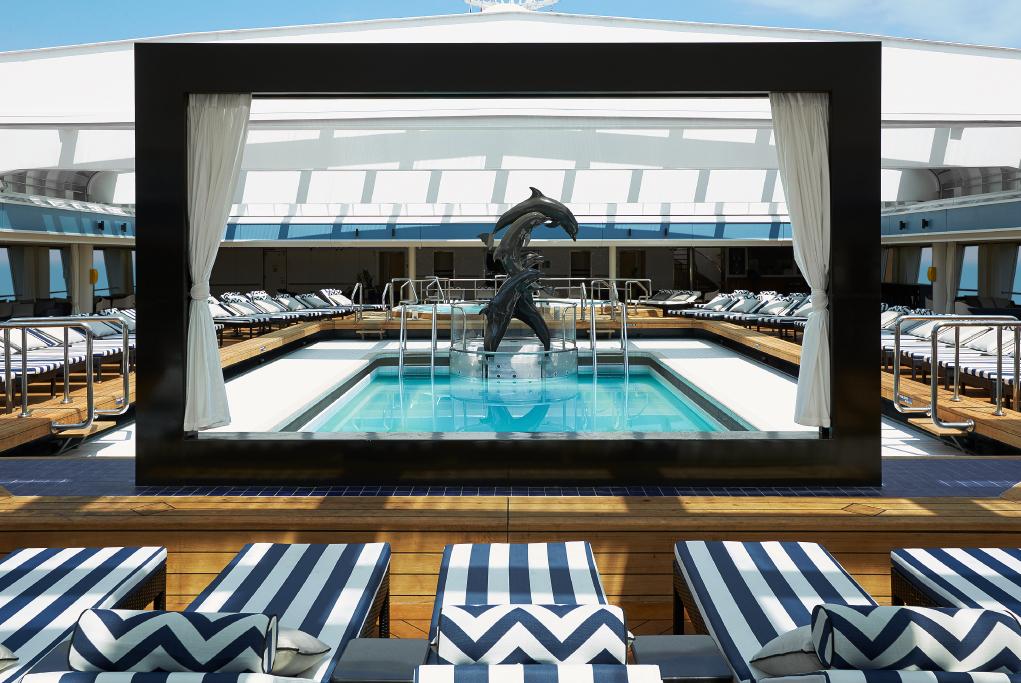 Piscina Principal Celestyal Journey