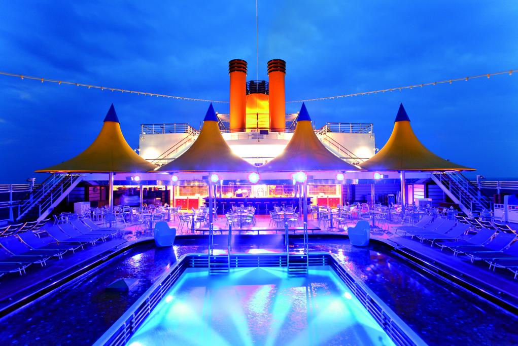 Piscina Principal Costa Deliziosa