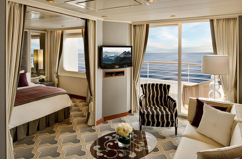 Penthouse Suite Crystal Serenity