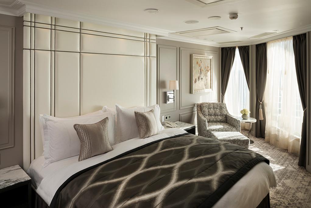 Suite Crystal Crystal Serenity