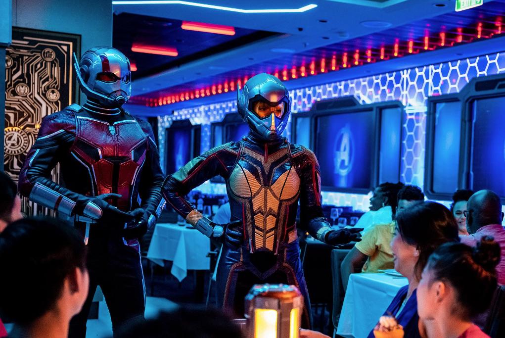 Camarote Worlds of Marvel - Disney Treasure