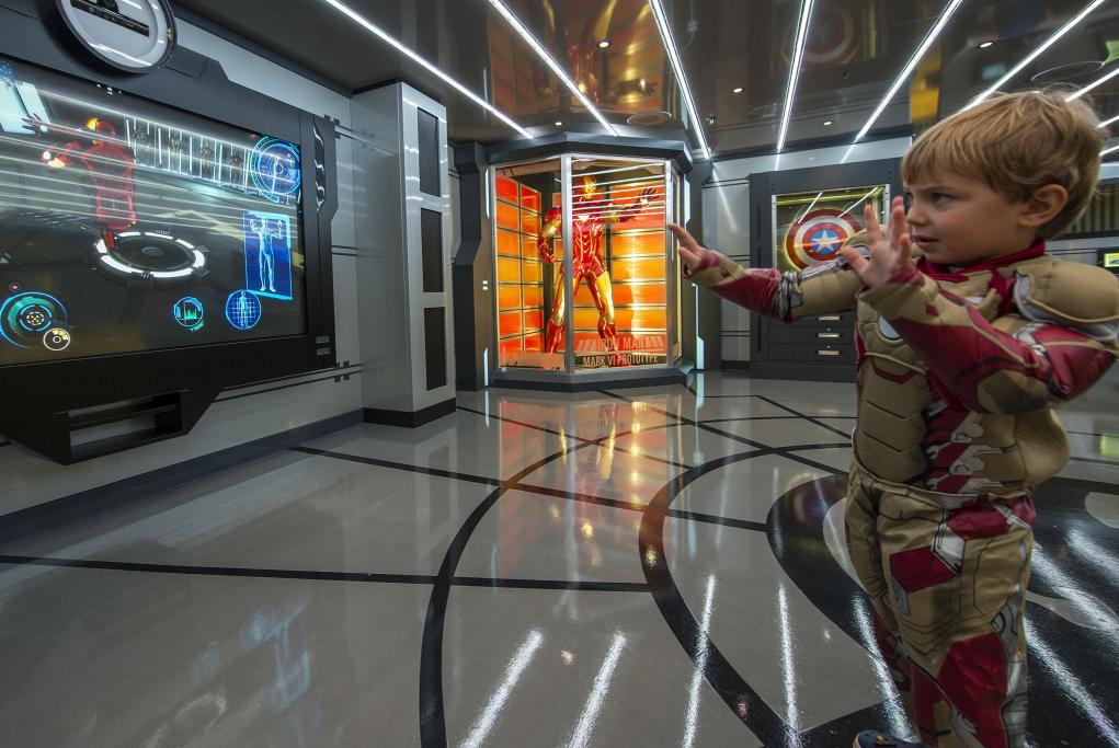 Academia Marvel Disney Dream